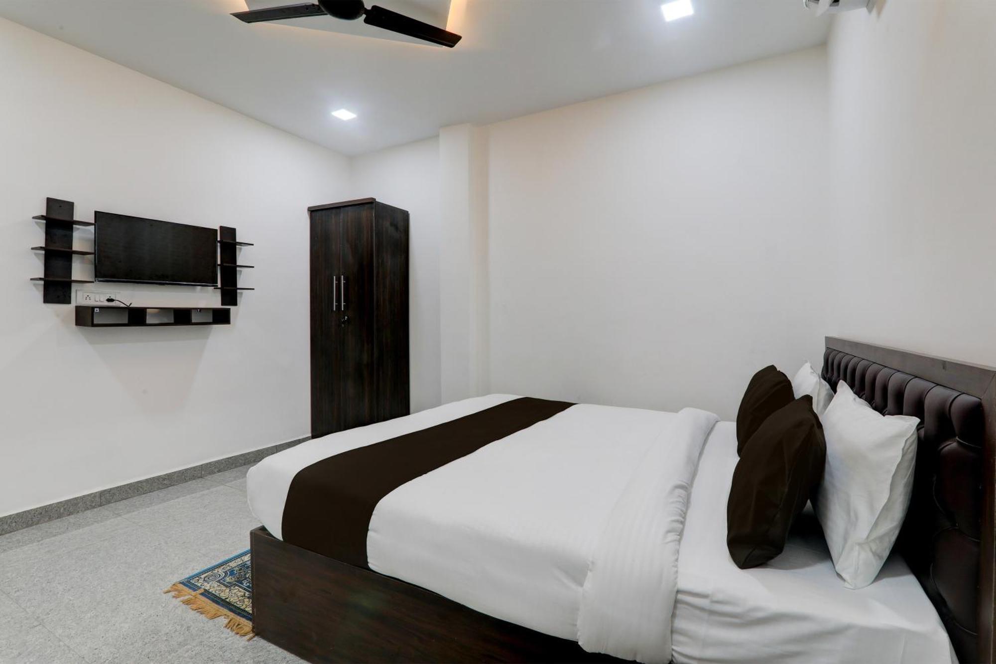 Super Hotel O Flagship Hotel Mk Palace Lucknow Esterno foto
