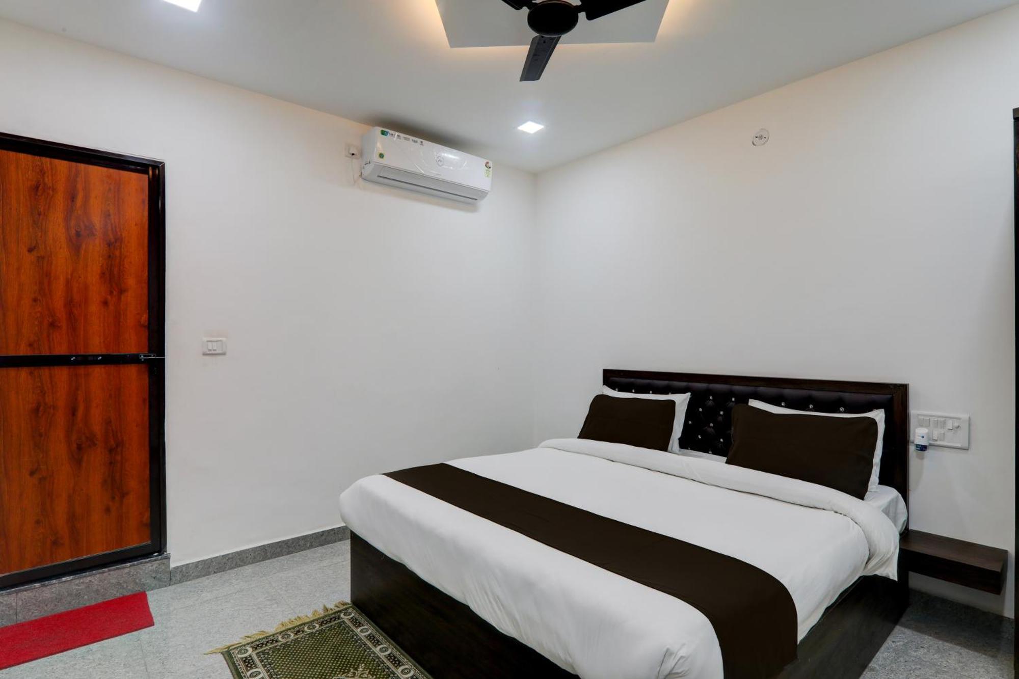 Super Hotel O Flagship Hotel Mk Palace Lucknow Esterno foto