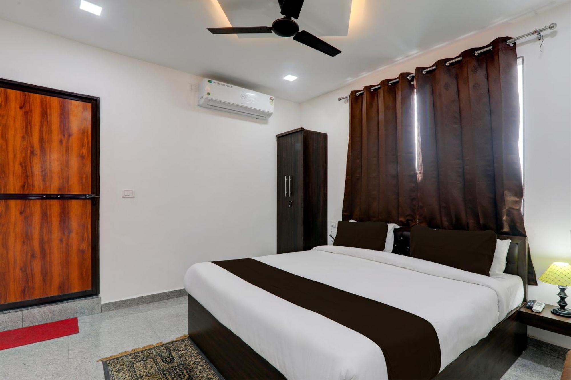 Super Hotel O Flagship Hotel Mk Palace Lucknow Esterno foto